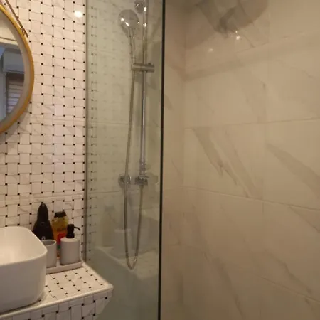 Apartment Apollonas: Luxury In Ladadika,